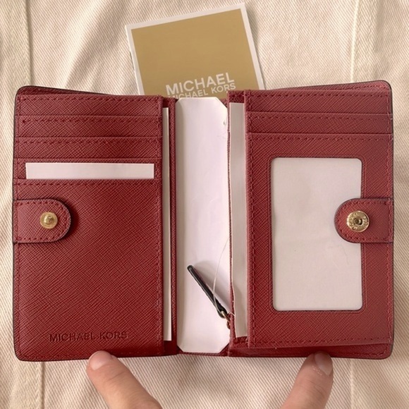 Brand New Michael Kors Genuine Leather Medium Slim Wallet Terracotta - Picture 9 of 15